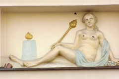 B-Bystrica_Klenba-nad-balkonom-Benickeho-dom